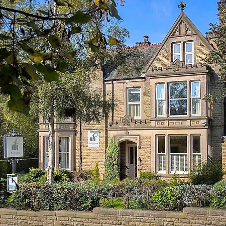 Hotel Ascot House 3*
