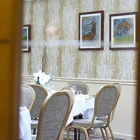 Ascot House 3* Harrogate
